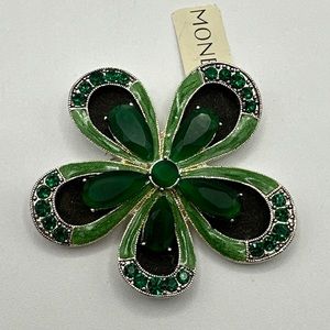 Amazing vintage‎ monet enamel green flower brooch #131